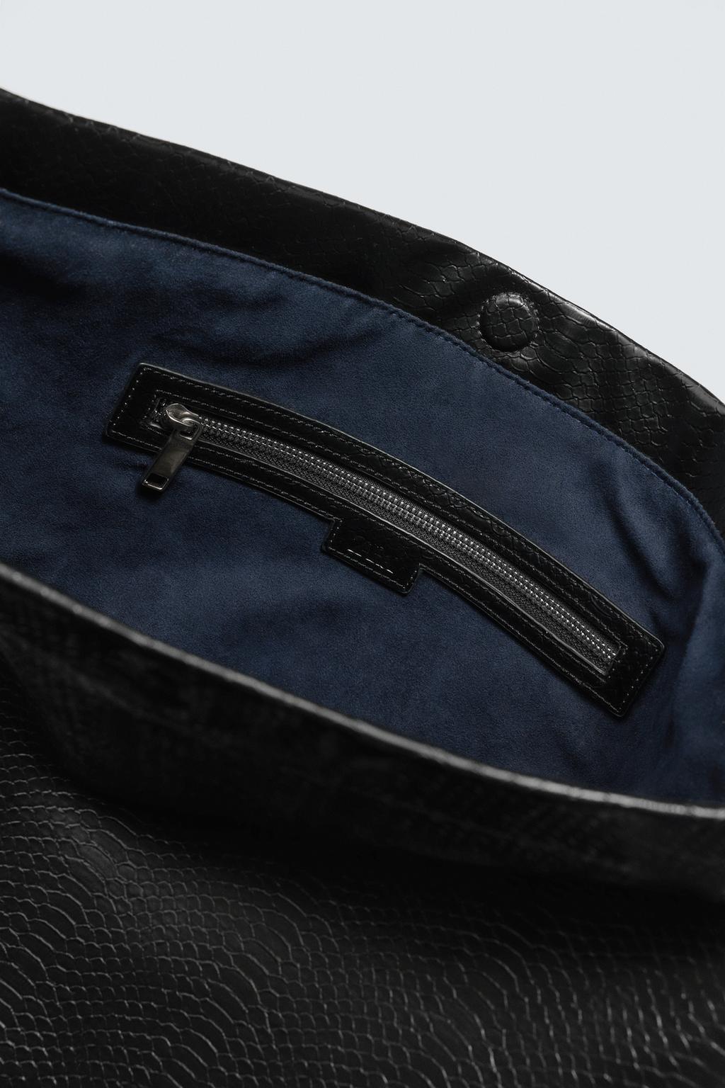 СУМКА-ШОПЕР С ТИСНЕНИЕМ ПОД КОЖУ КРОКОДИЛА