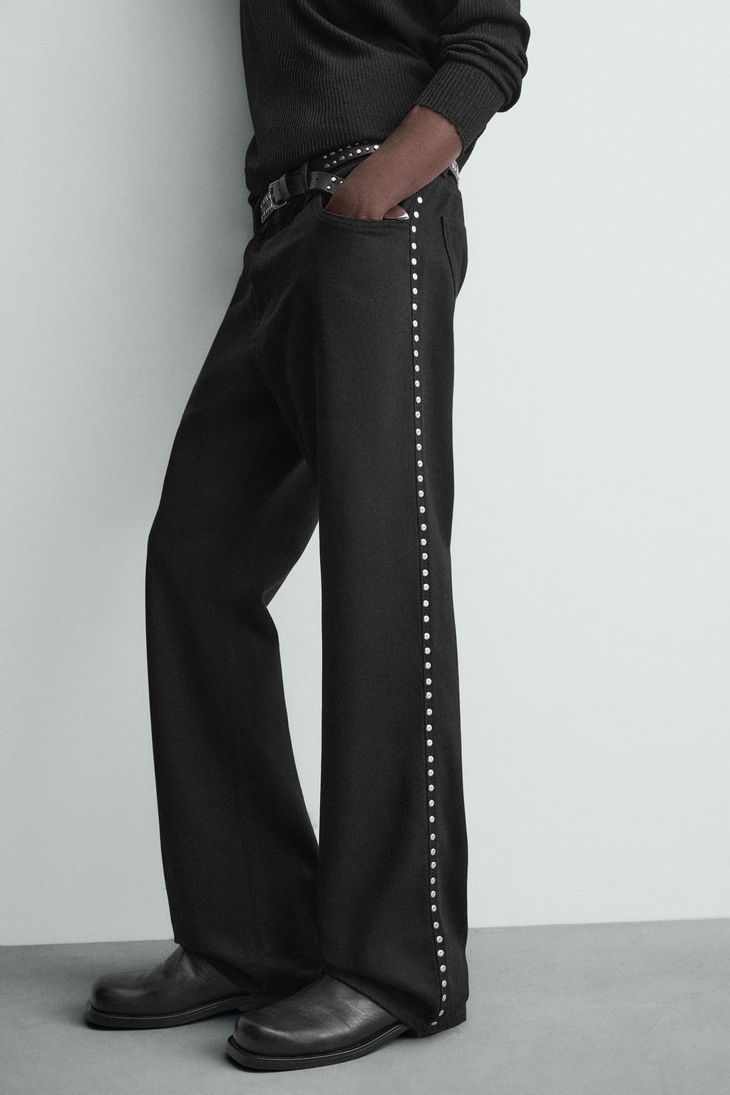 ДЖИНСЫ FLARE FIT С ЗАКЛЕПКАМИ