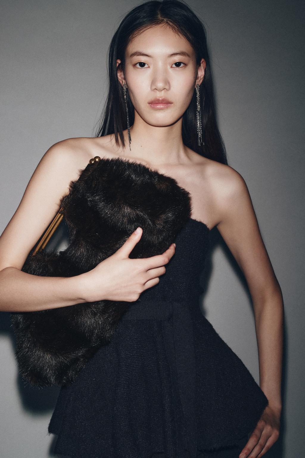 СУМКА-КОНВЕРТ ИЗ ИСКУССТВЕННОГО МЕХА