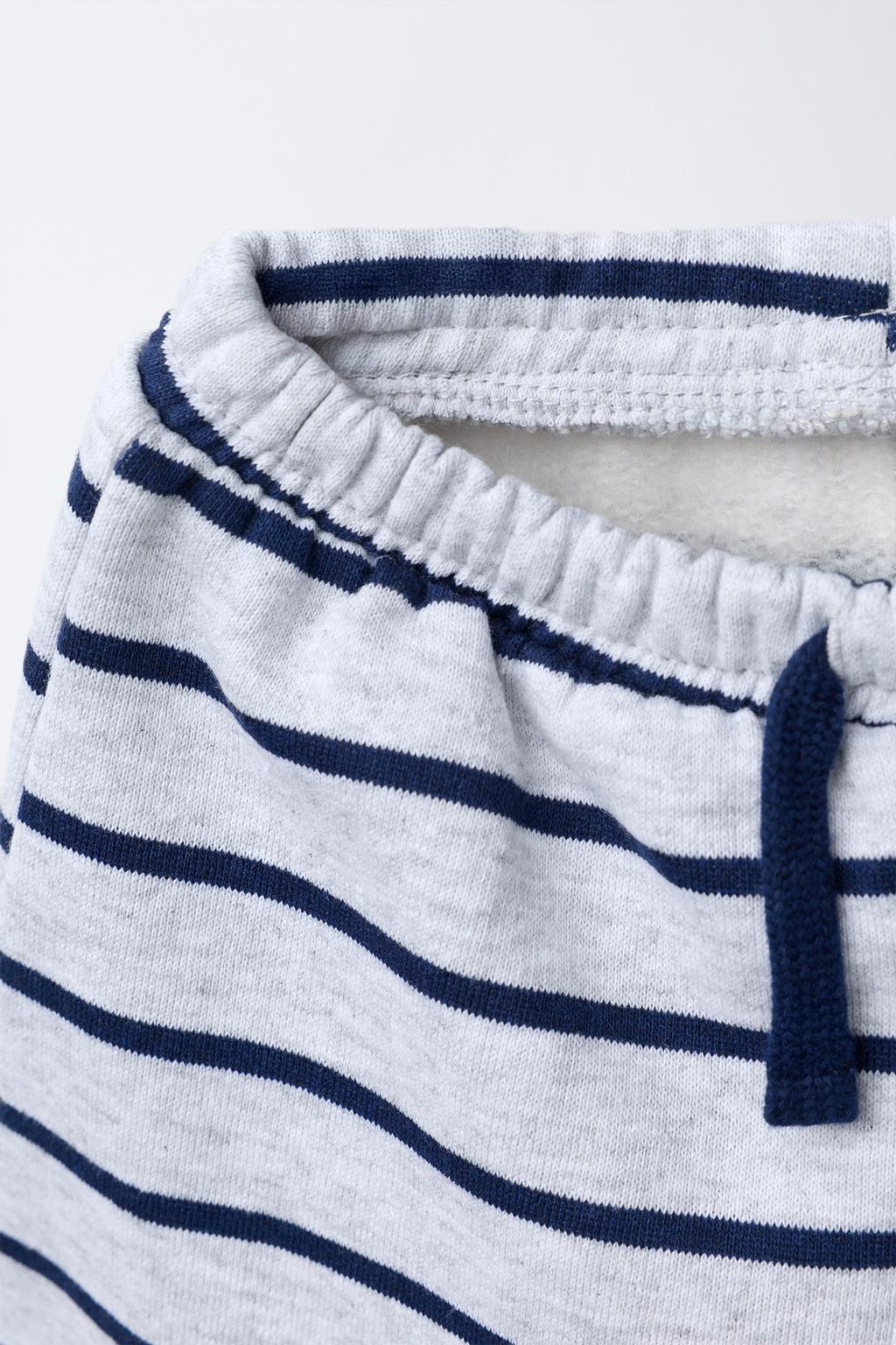 ДЖОГГЕРЫ ИЗ МЯГКОЙ ТКАНИ В ПОЛОСКУ