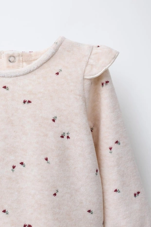 Велюровая футболка с цветочным принтом- Заказать в России