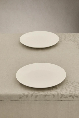 Льняной скатерть с цветочной вышивкой- Заказать в России