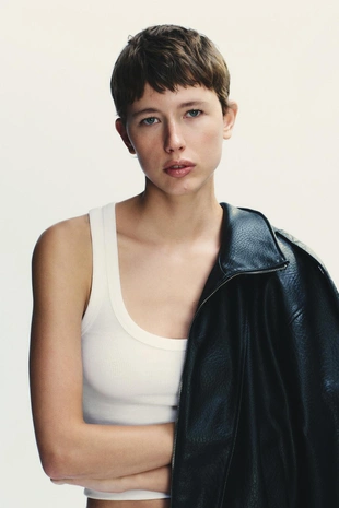 Куртка из искусственной кожи- Заказать в России