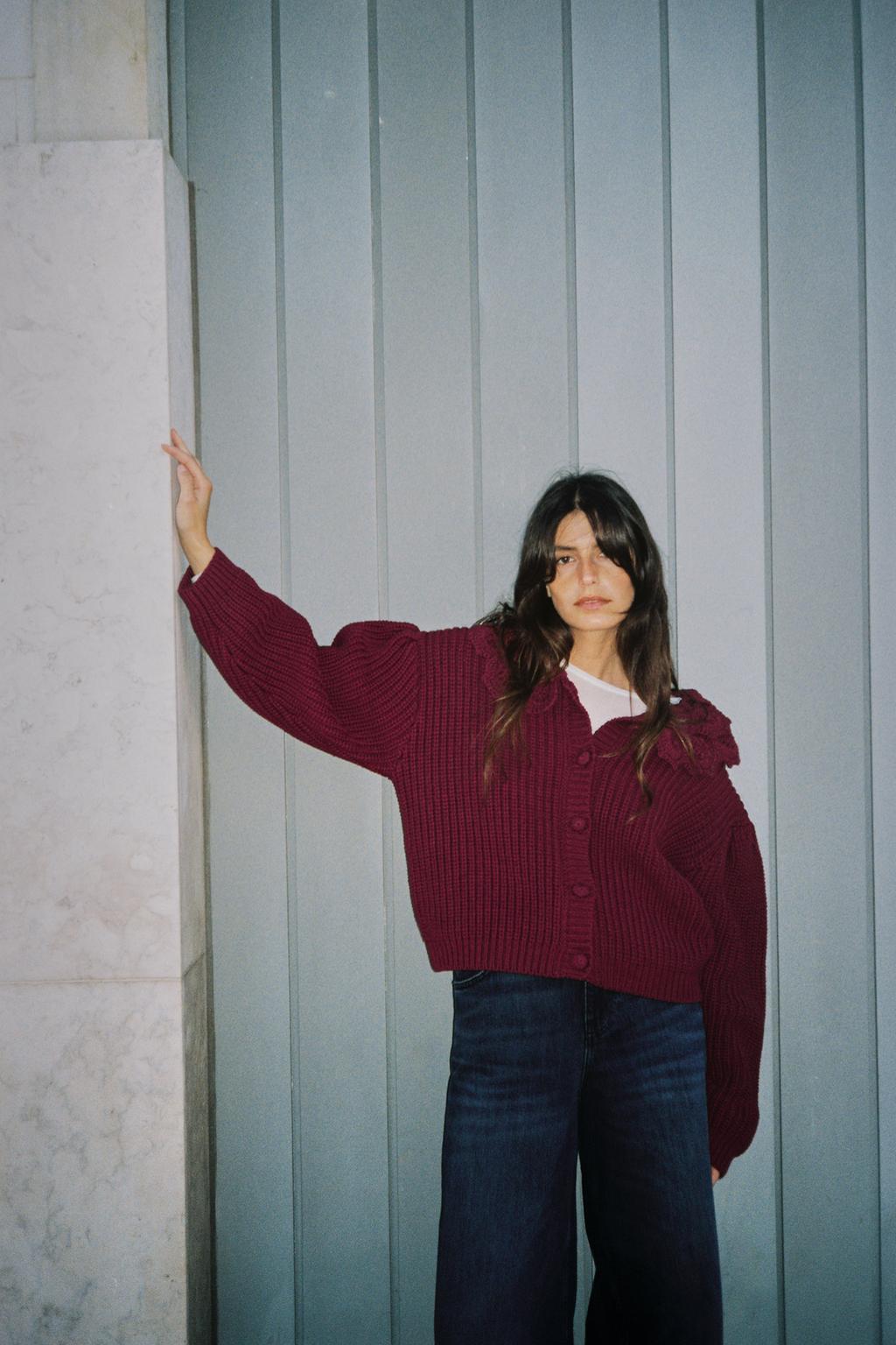 КАРДИГАН С ЦВЕТОЧНЫМ УЗОРОМ