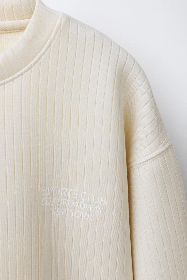 Толстовка с лозунгом