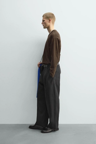 Футболка с двойной контрастной отделкой