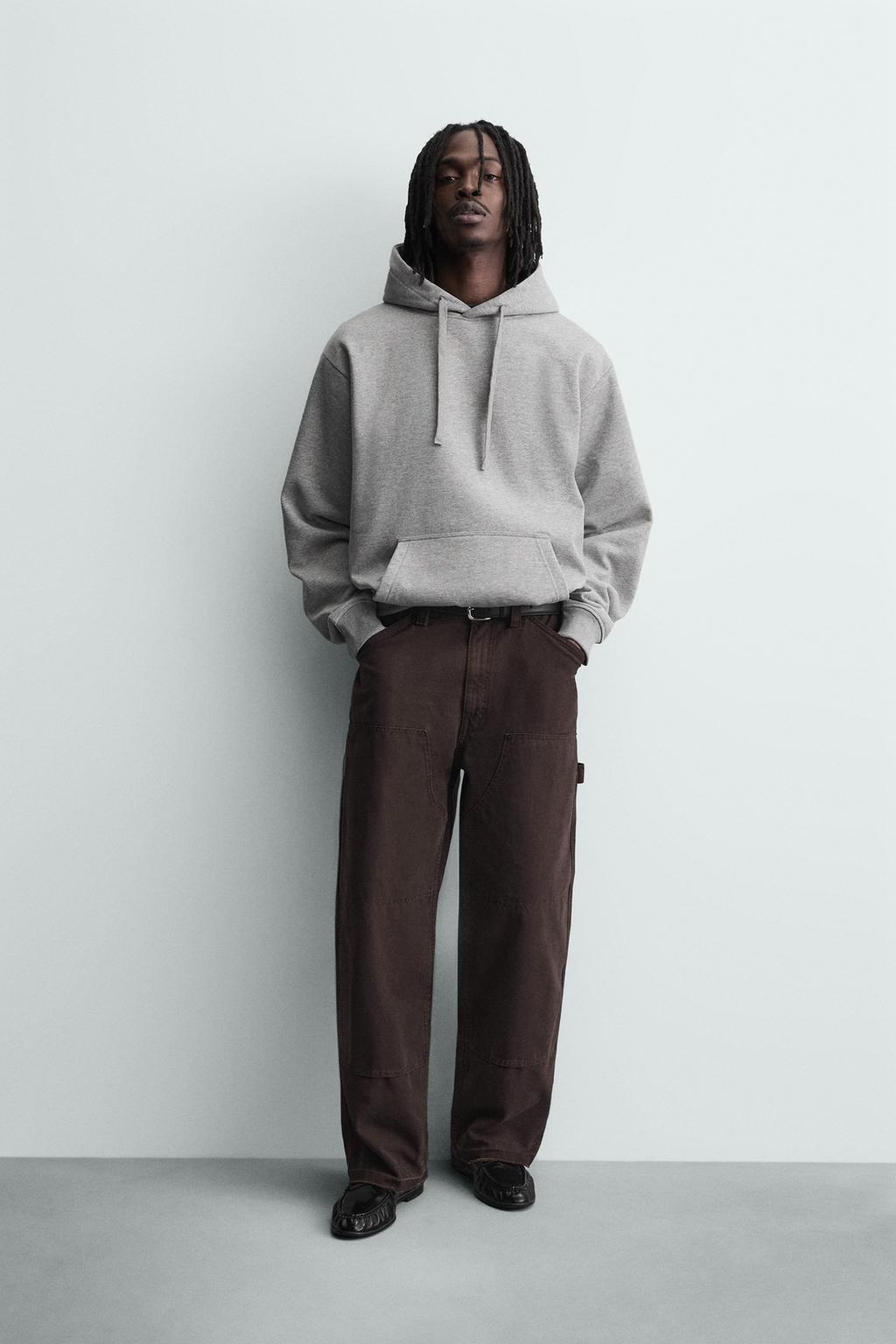 ХУДИ С КАПЮШОНОМ ИЗ СТРУКТУРНОГО МАТЕРИАЛА