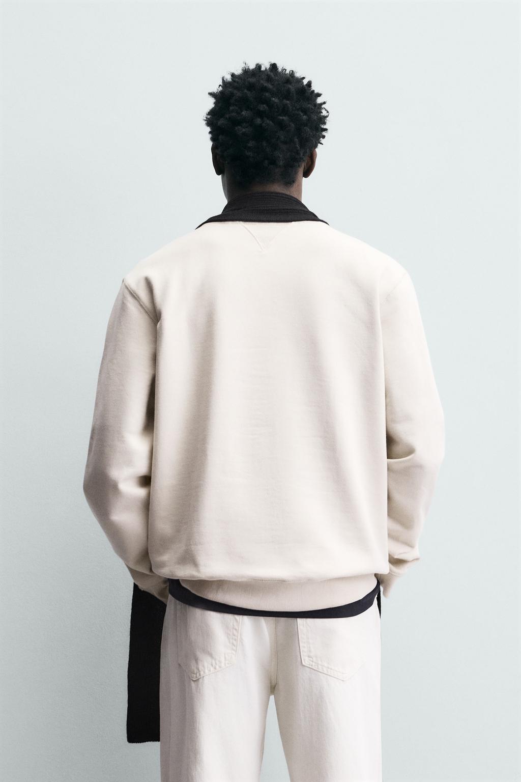 ТОЛСТОВКА С ВЫШИТОЙ НАДПИСЬЮ