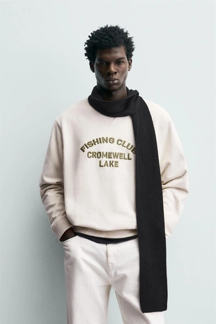 Толстовка с вышитой надписью- Заказать в России