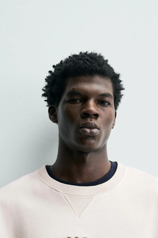 Толстовка с вышитой надписью- Заказать в России