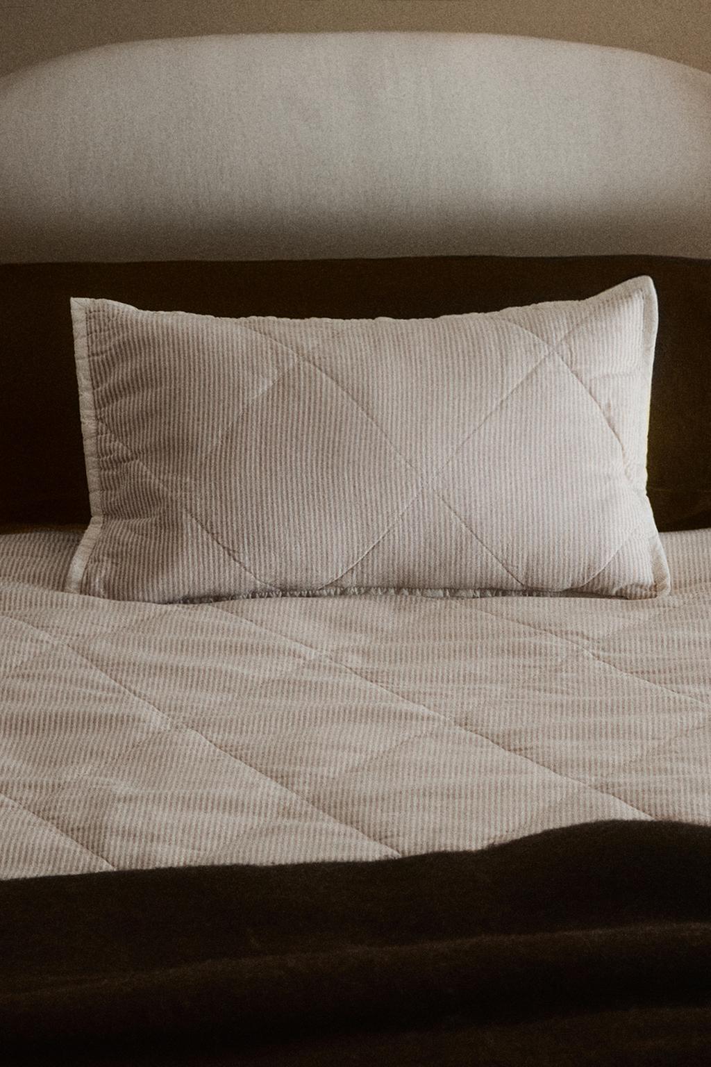 Детское хлопковое одеяло в полоску