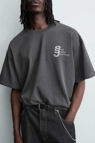 Футболка с контрастным принтом- Заказать в России