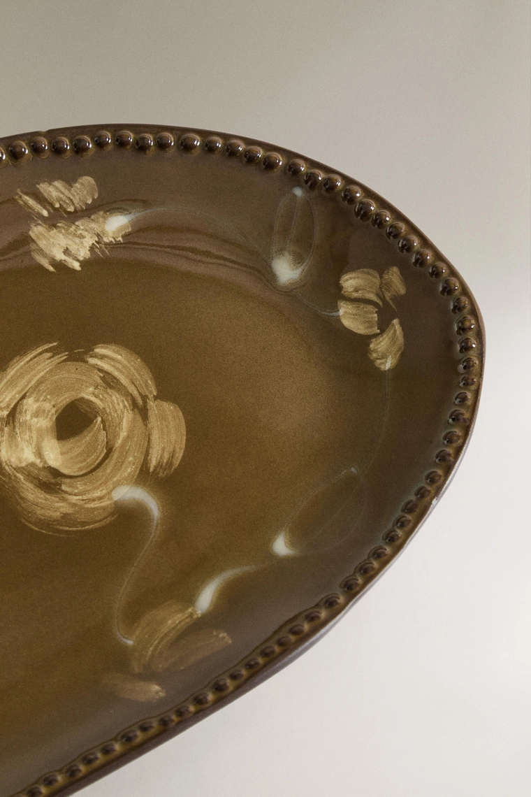 Маленький цветочный поднос для ванной комнаты