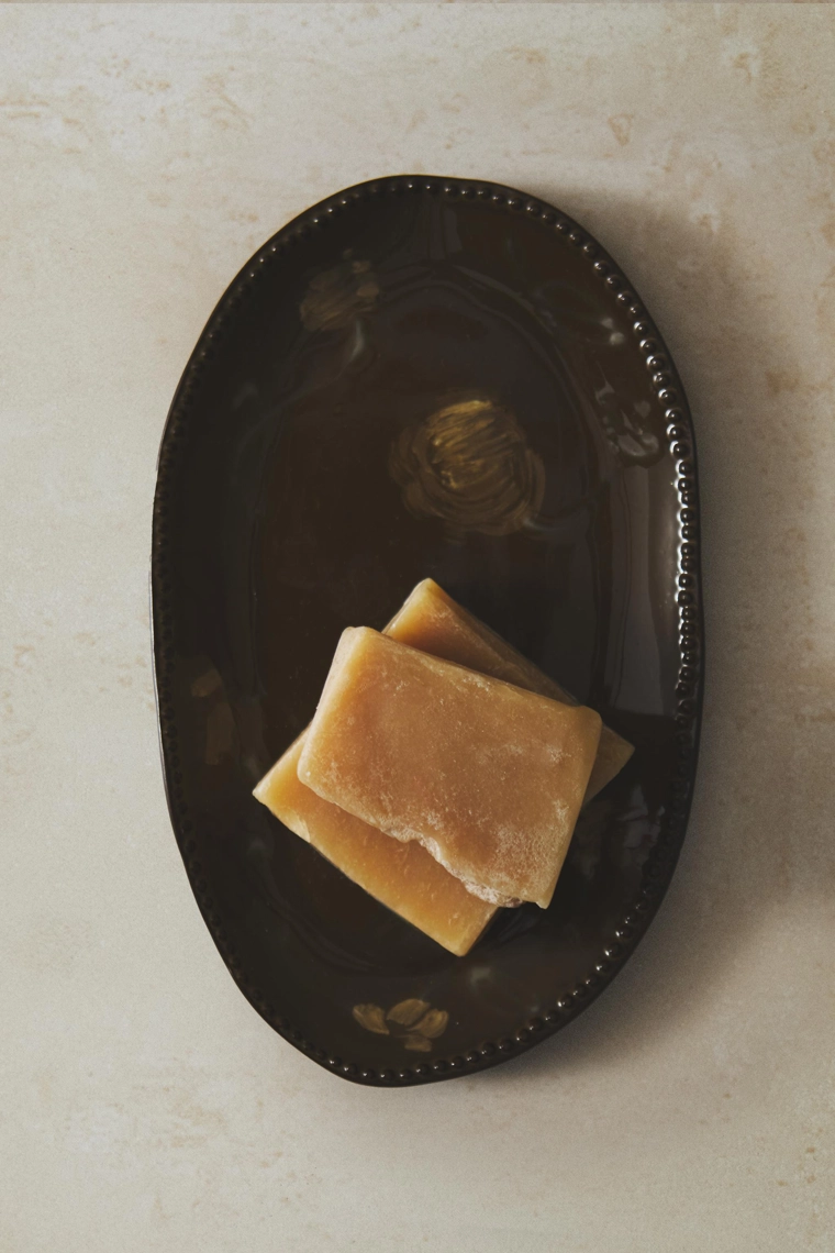 Маленький цветочный поднос для ванной комнаты