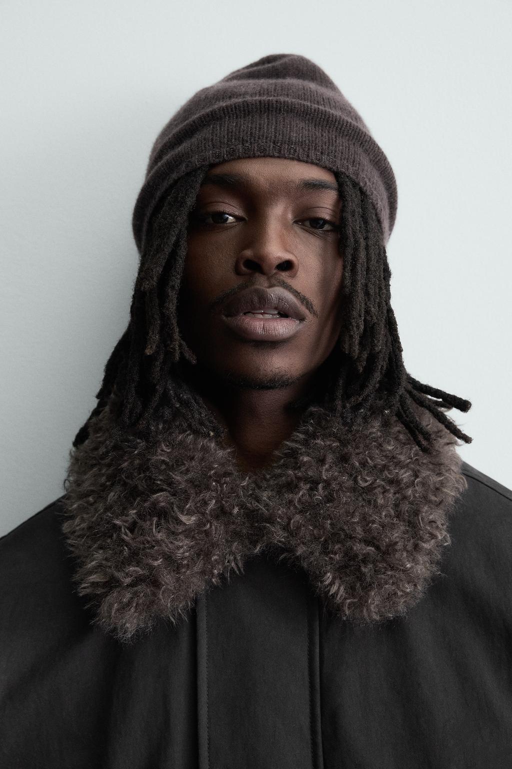 ПАРКА С КОМБИНИРОВАННЫМ СЪЕМНЫМ ВОРОТНИКОМ