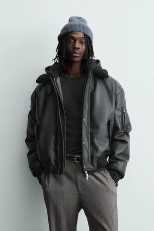 Куртка из искусственной кожи со съемным воротником- Заказать в России