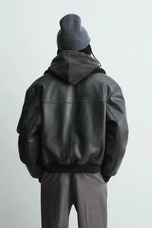 Куртка из искусственной кожи со съемным воротником- Заказать в России