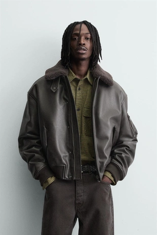 Куртка из искусственной кожи со съемным воротником- Заказать в России