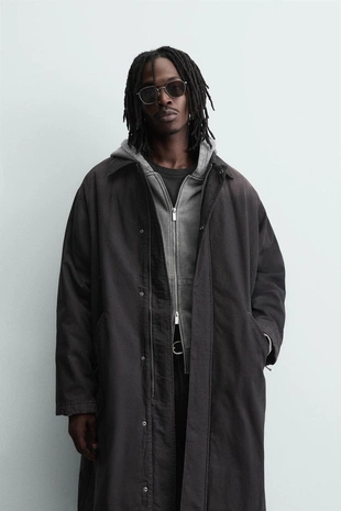 Пальто из денима с эффектом потертости- Заказать в России