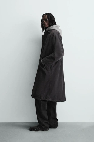 Пальто из денима с эффектом потертости- Заказать в России