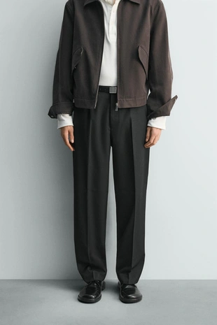 Брюки прямого кроя со складками- Заказать в России