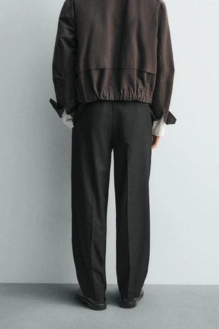 Брюки прямого кроя со складками- Заказать в России