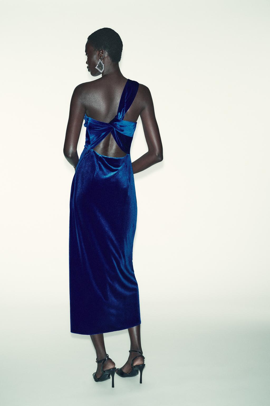 БАРХАТНОЕ ПЛАТЬЕ МИДИ АСИММЕТРИЧНОГО КРОЯ