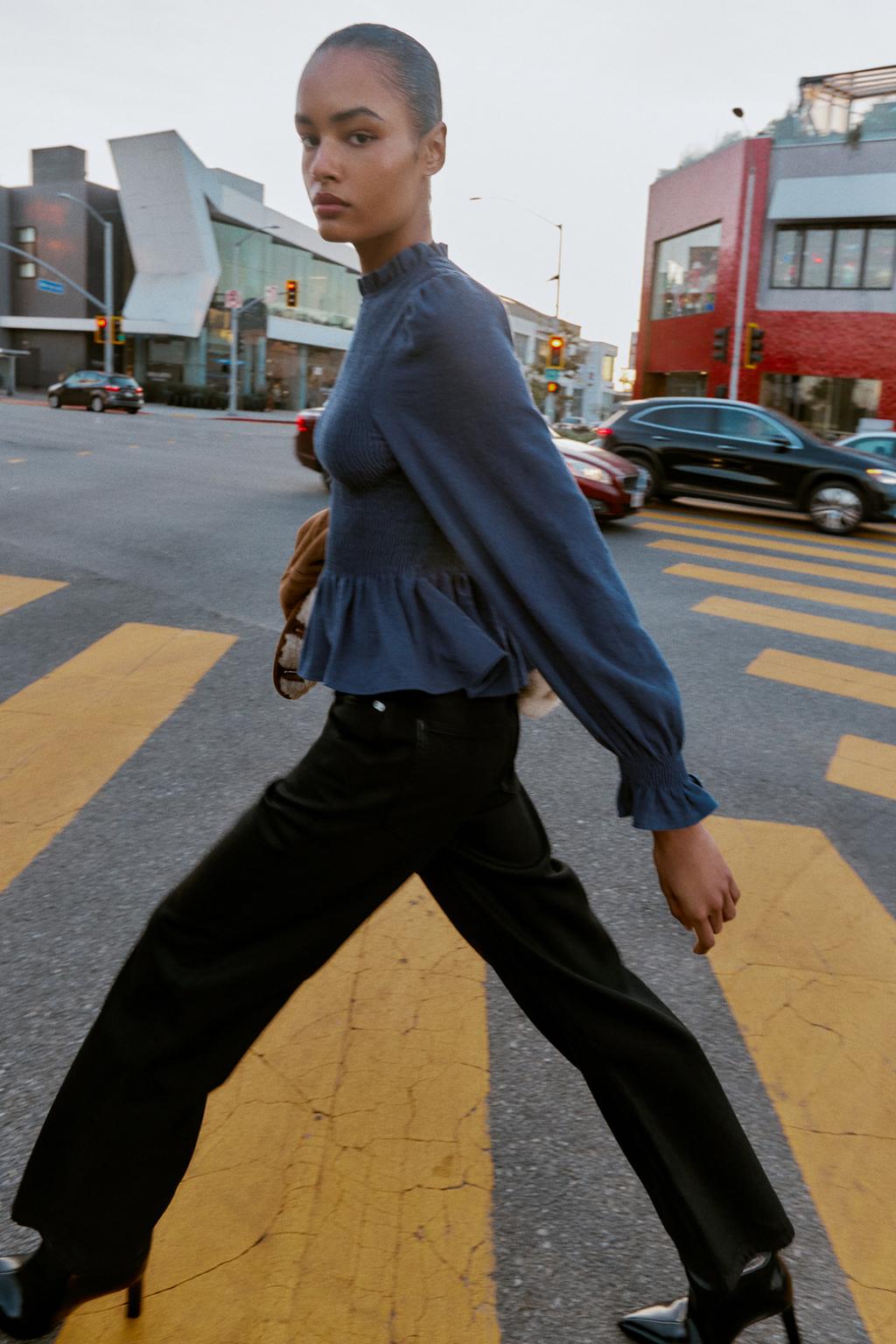 РУБАШКА С ЖАТЫМ ЭФФЕКТОМ