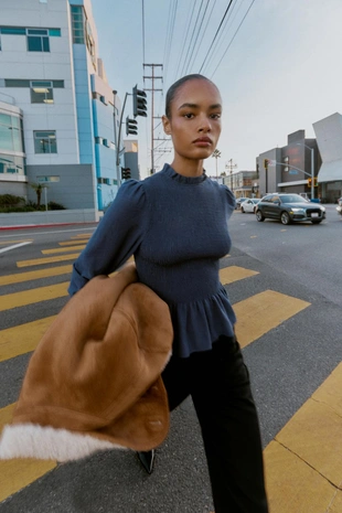 Рубашка с жатым эффектом- Заказать в России