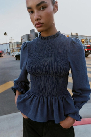 Рубашка с жатым эффектом- Заказать в России