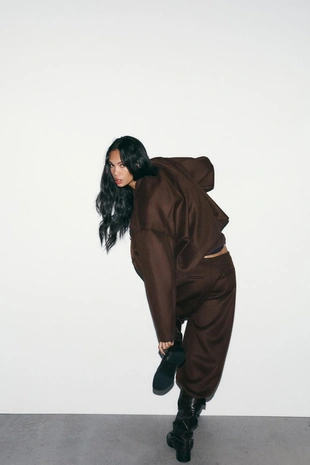 Брюки BARREL из смесовой шерсти со складками- Заказать в России