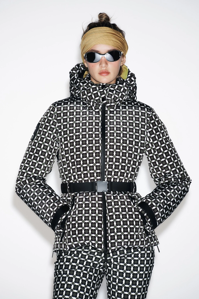 Пуховик с капюшоном и технологией recco® из коллекции ski