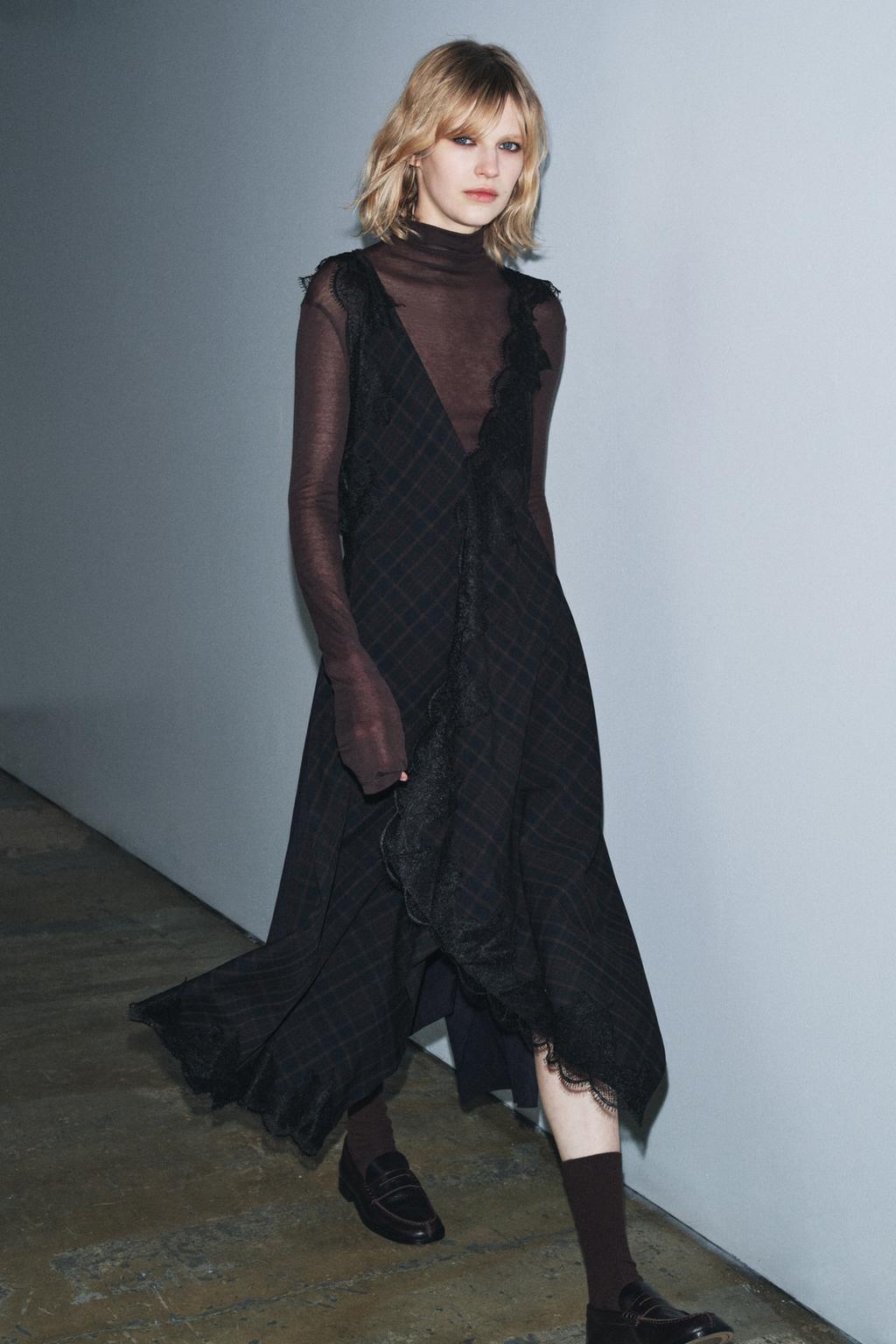 ПЛАТЬЕ С КОМБИНИРОВАННЫМ КРУЖЕВОМ — ZW COLLECTION LIMITED EDITION