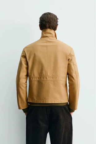 Куртка с контрастным воротником и аламарами- Заказать в России