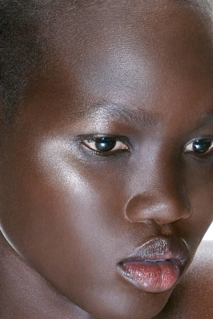 SHIMMER GOLD | 4660/108/375 - Zara Жидкий хайлайтер - соблазнительное сияние