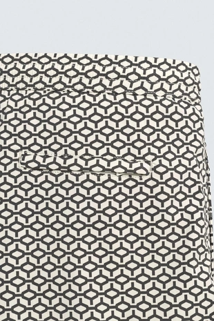 Купальные трусы с коротким геометрическим принтом- Заказать в России