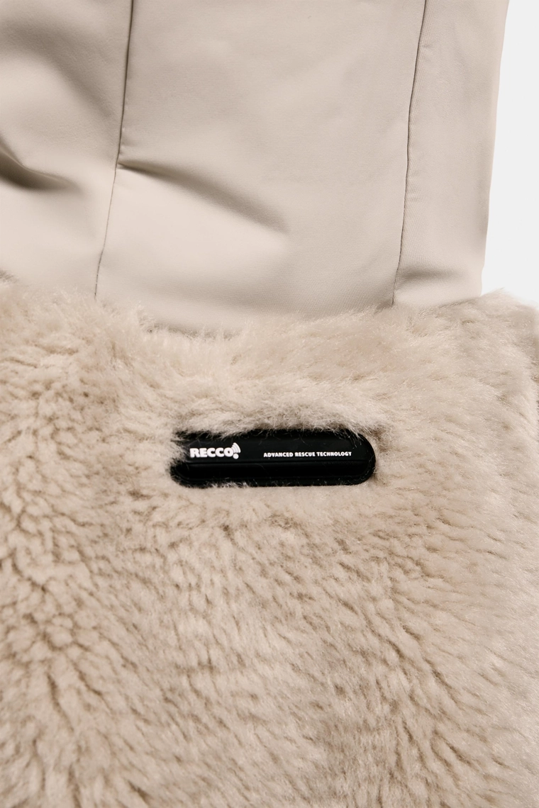 Короткий пуховик с мехом на капюшоне zara athleticz