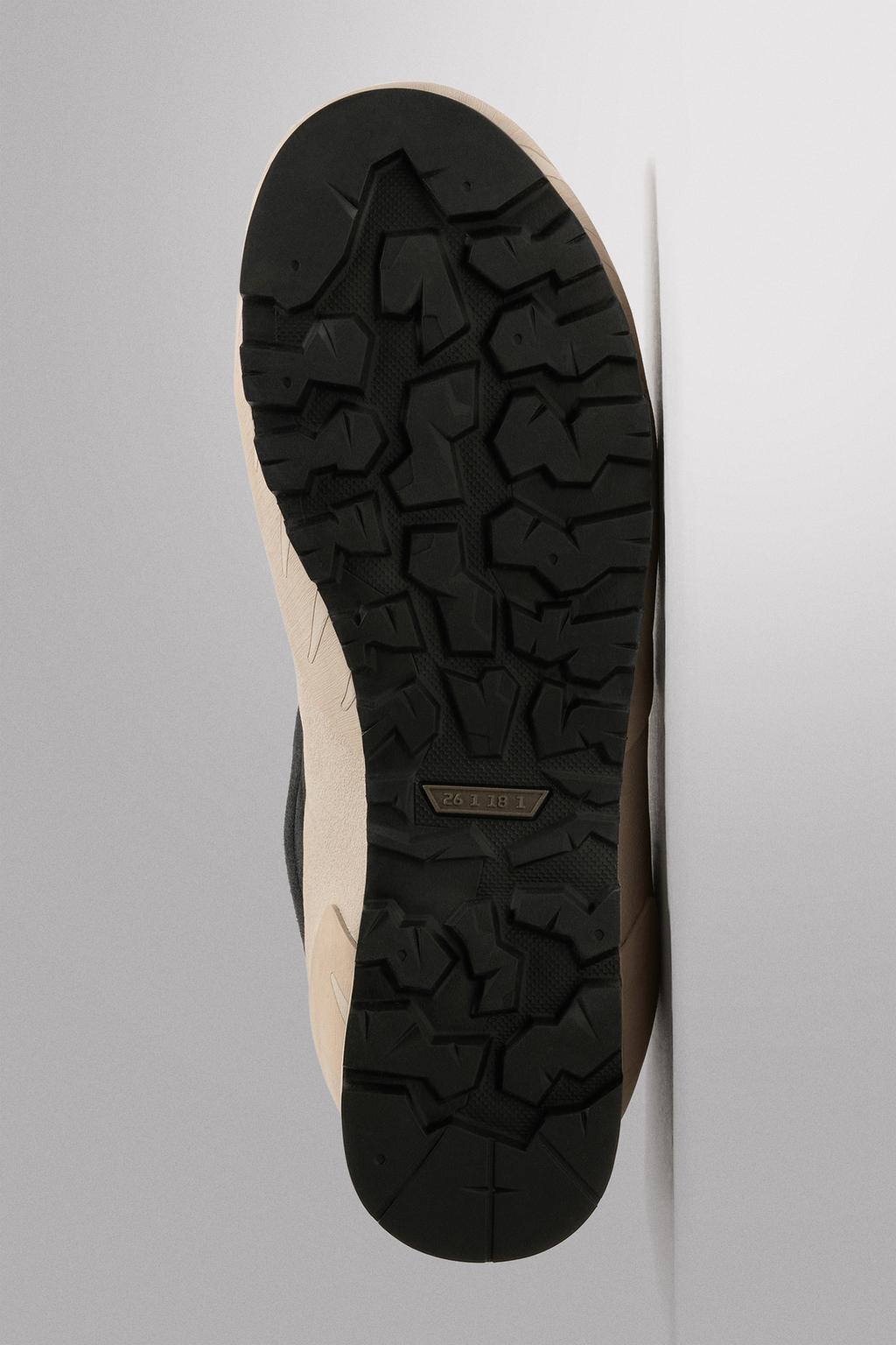 ВОДОНЕПРОНИЦАЕМЫЕ КРОССОВКИ ДЛЯ ТРЕККИНГА RECCO®