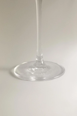 Хрустальный бокал для вина с рельефным дизайном- Заказать в России