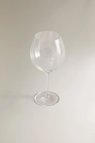 Бокал для вина с поднятым кристаллическим узором- Заказать в России