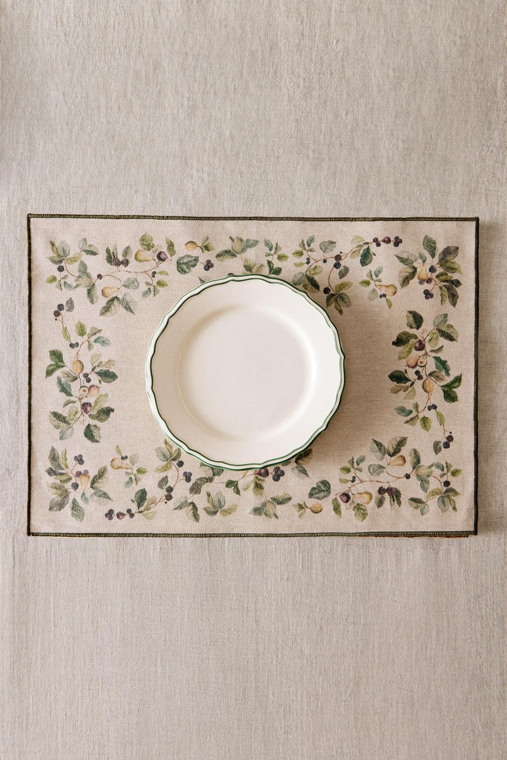 Плед с фруктовым принтом