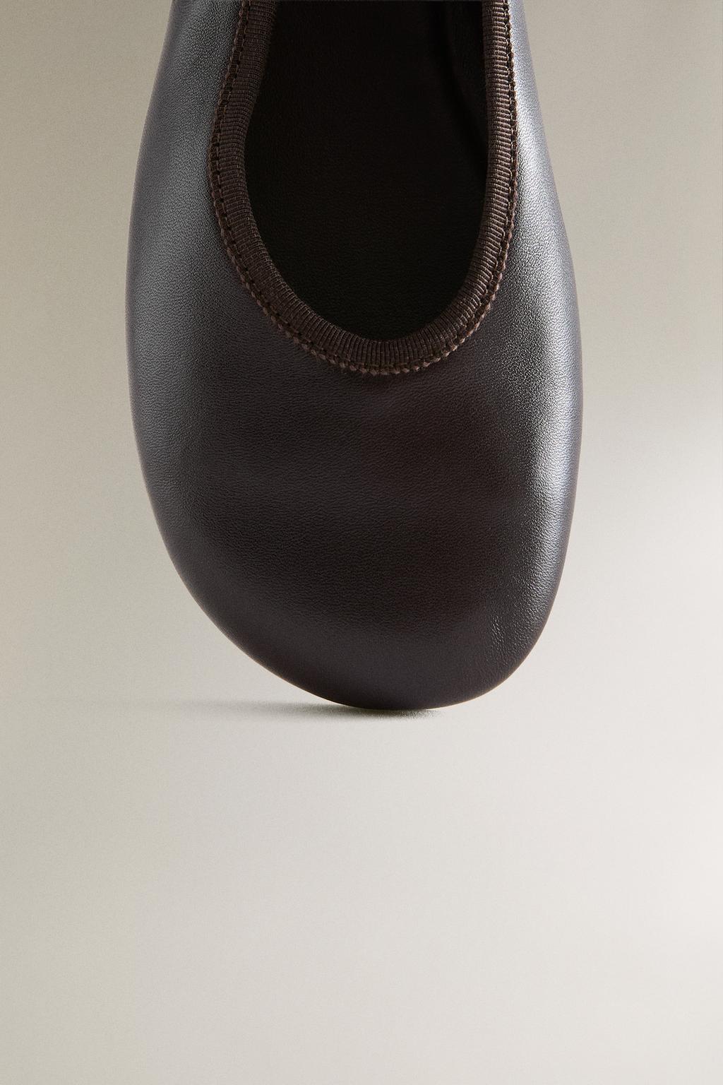 Гибкие кожаные балетки