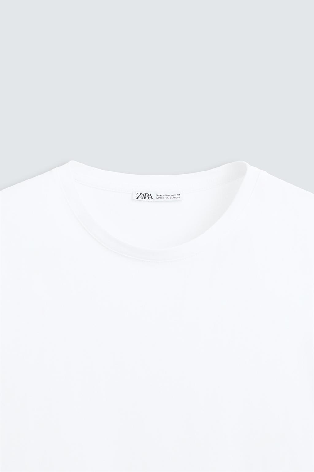 БАЗОВАЯ ФУТБОЛКА SLIM FIT