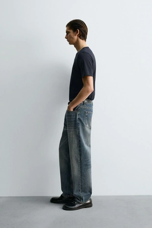 Базовая футболка SLIM FIT- Заказать в России