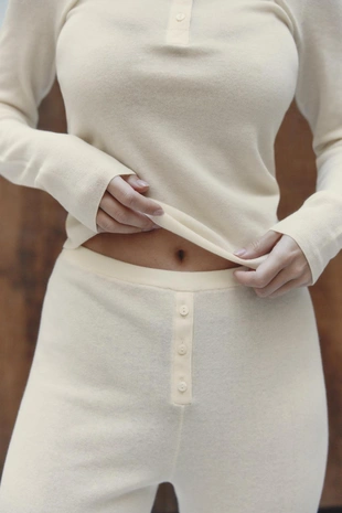 Трикотажные брюки с пуговицами- Заказать в России