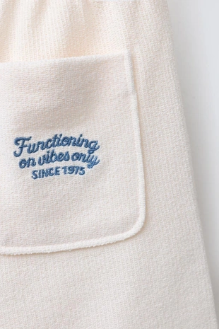 Шорты-бермуды из махровой ткани