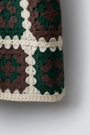 Вязаная рубашка с отделкой крючком- Заказать в России