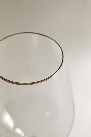 Винный бокал с золотым краем- Заказать в России