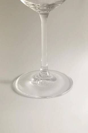 Винный бокал с золотым краем- Заказать в России