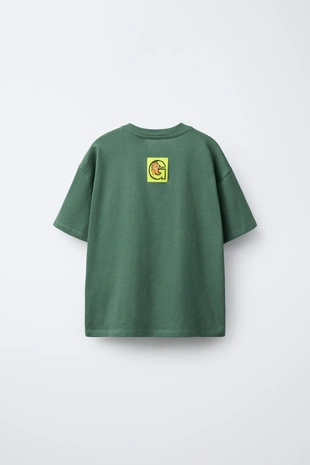 Футболка с граффити-принтом GARFIELD © PAWS INC- Заказать в России